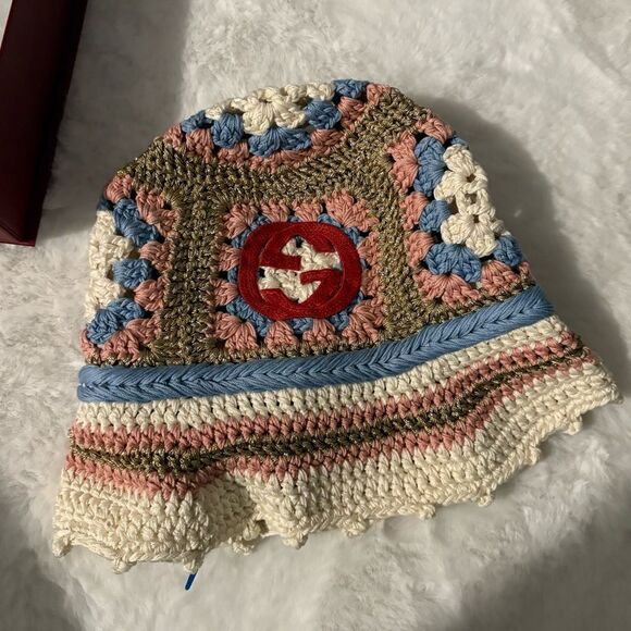 Gucci patterned Knitted Beanie bucket Hat main image 9